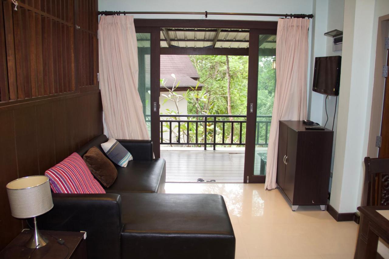 บ้านธานี Choeng Mon Экстерьер фото
