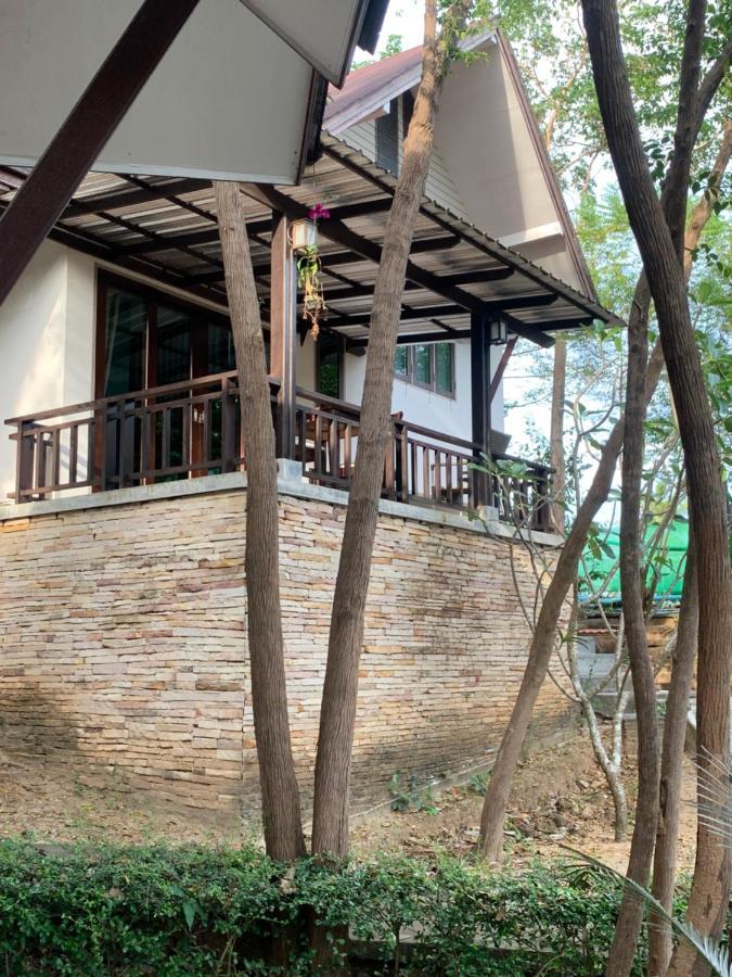 บ้านธานี Choeng Mon Экстерьер фото